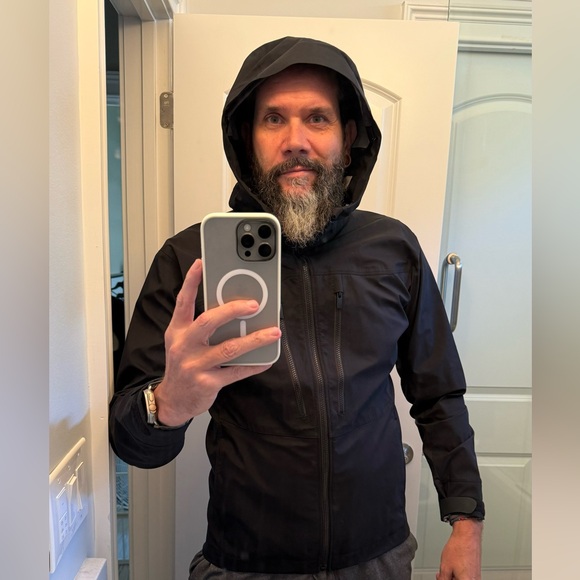 Black Diamond Dawn Patrol hybrid shell in black men’s size medium - Picture 8 of 8